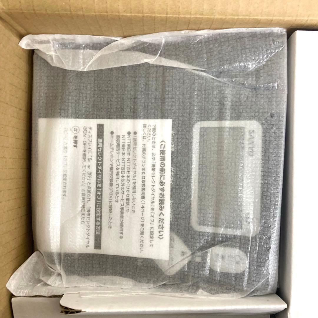 E74-34 SANYO コードレス留守番電話機 TEL-G4 ブラック 画像3