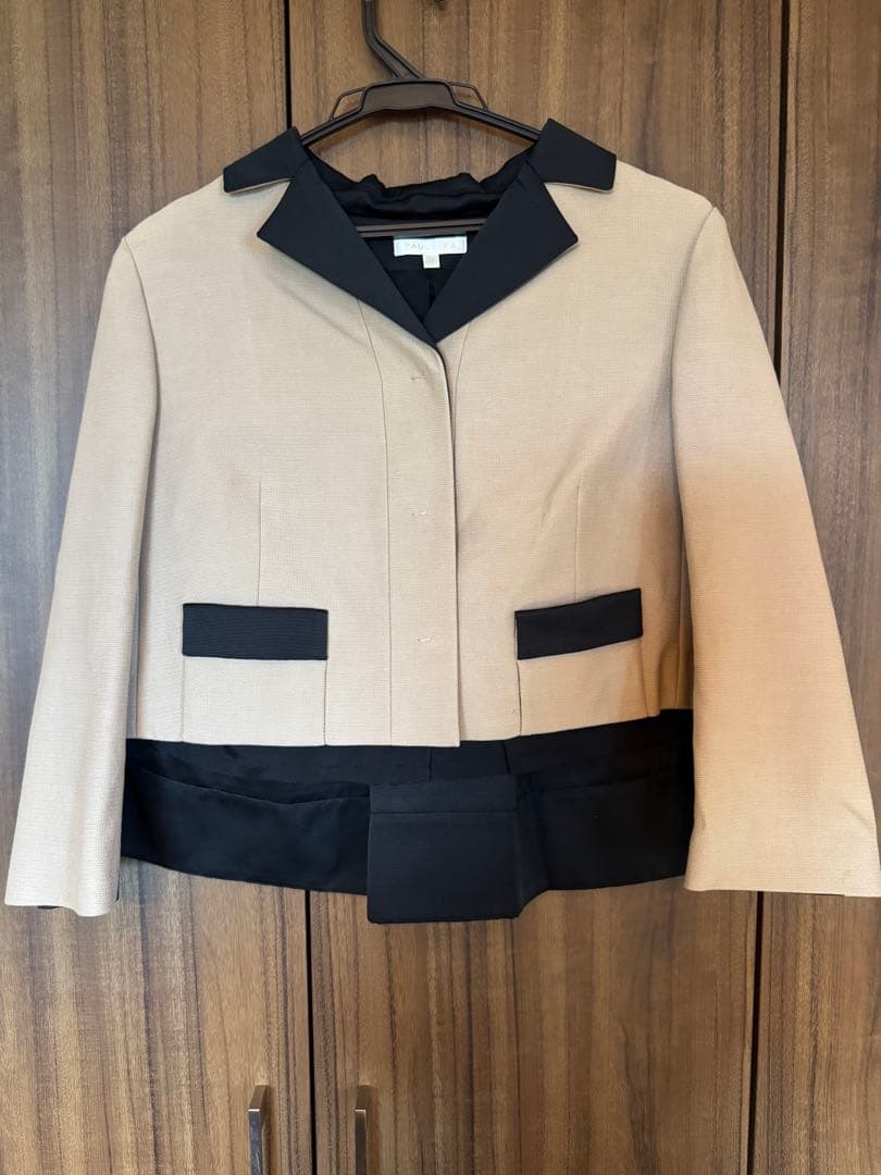 【PAULE KA】38サイズ バイカラー ショート丈 ジャケット✖️黒スカート